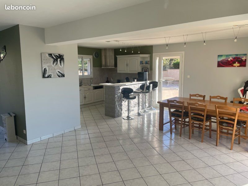 Maison à vendre, 170m², Mur-sur-Allier
