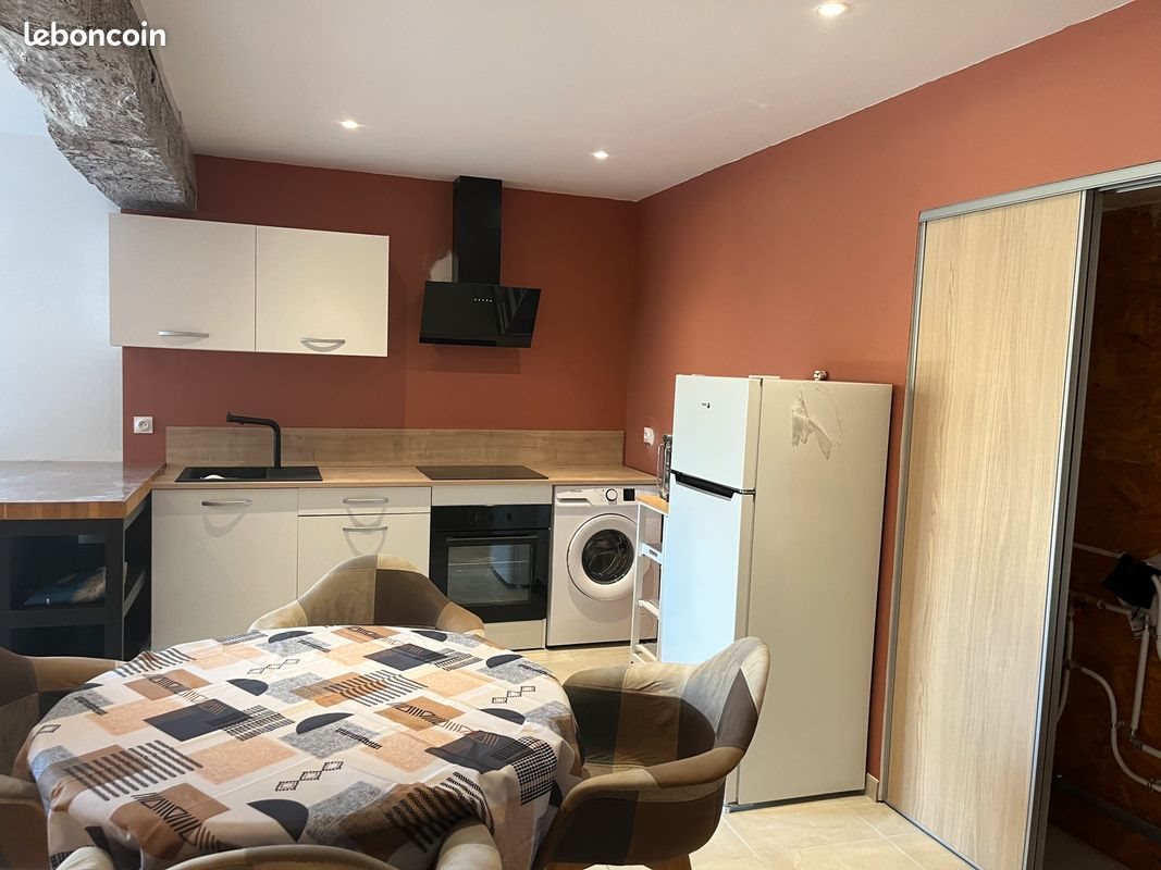 Maison à louer, 60m², Saint-Georges-des-Coteaux