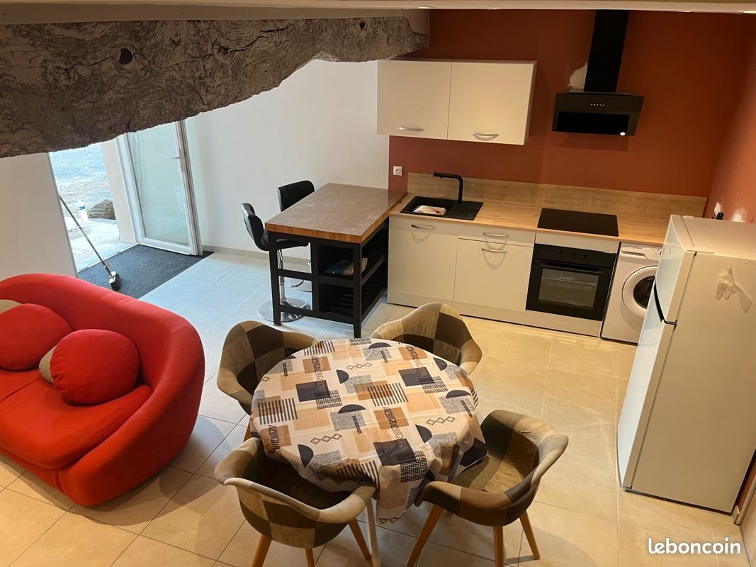 Maison à louer, 60m², Saint-Georges-des-Coteaux