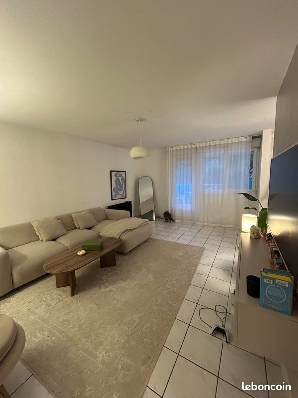 Appartement à louer, 83m², Villefontaine