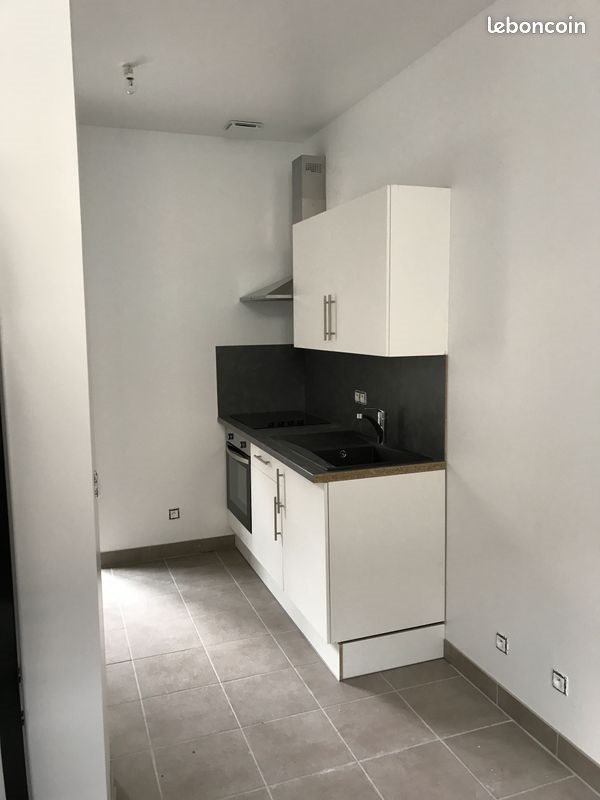 Appartement à louer, 26m², Breteuil