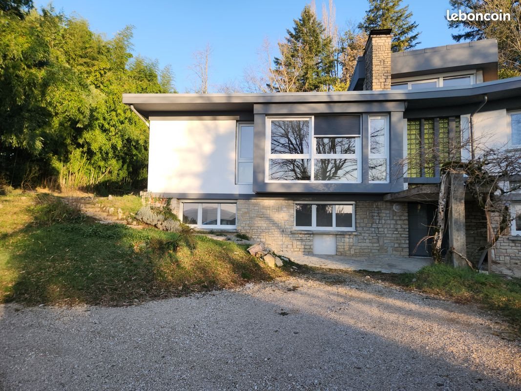 Appartement à louer, 240m², Orchamps