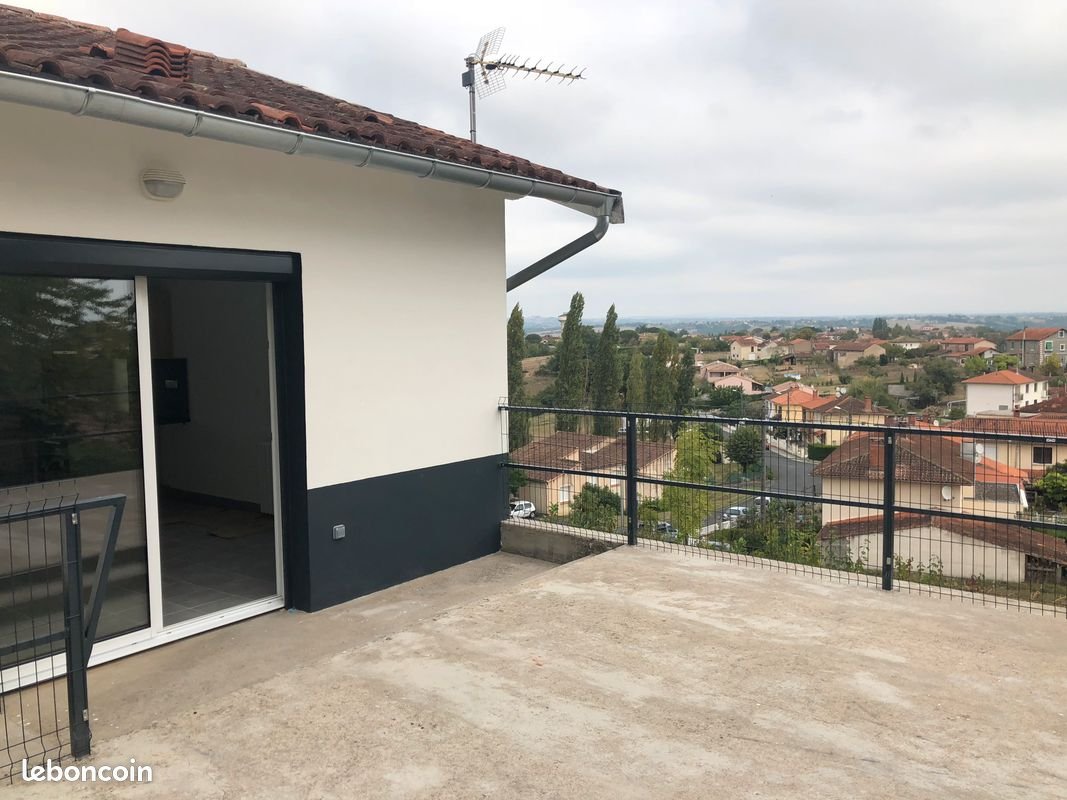 Maison à louer, 75m², Saint-Benoît-de-Carmaux