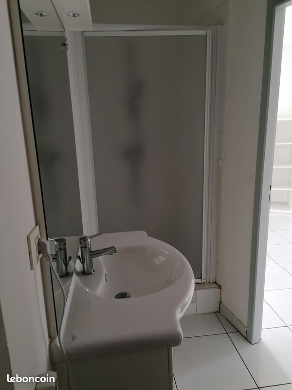 Appartement à louer, 28m², Béziers