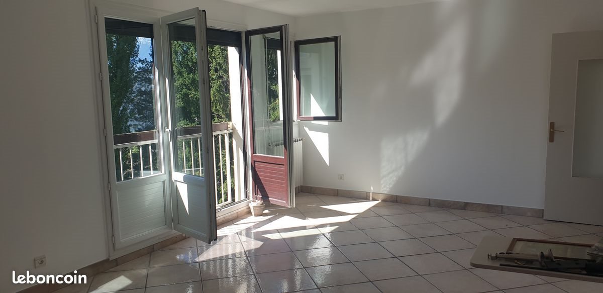 Appartement à vendre, 78m², Saint-Martin-d'Hères