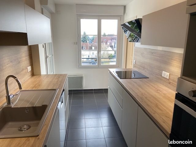 Appartement à louer, 73m², Compiègne
