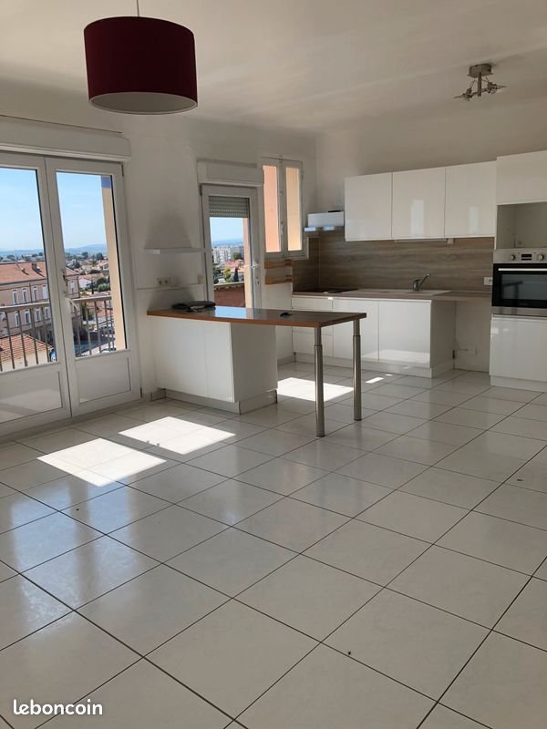 Appartement à louer, 94m², Béziers