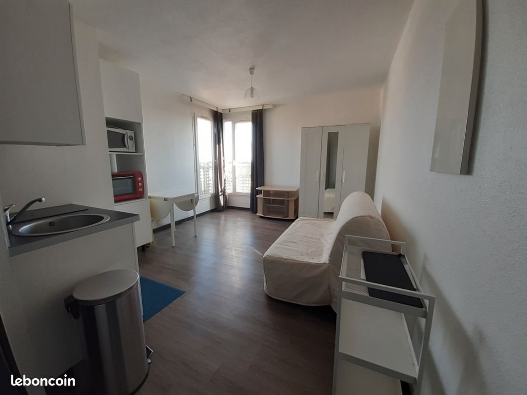 Appartement à louer, 19m², Elancourt
