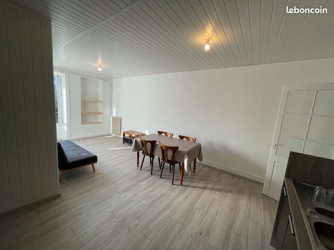 Appartement à louer, 44m², Lons-le-Saunier