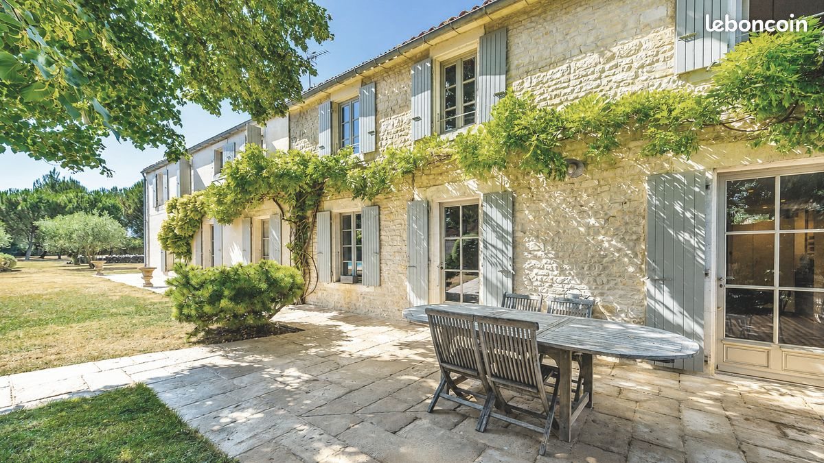 Maison à vendre, 240m², Saint-Médard-d'Aunis