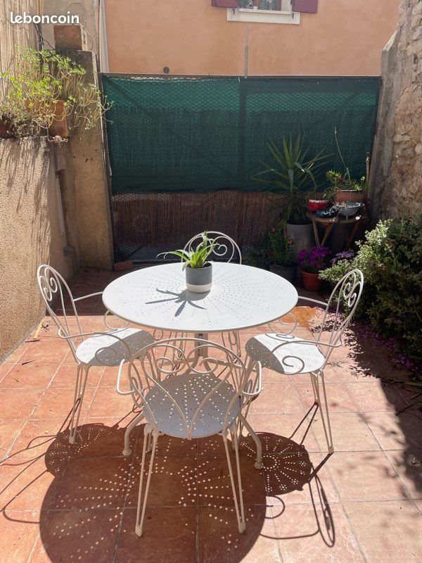 Maison à louer, 60m², Cucuron