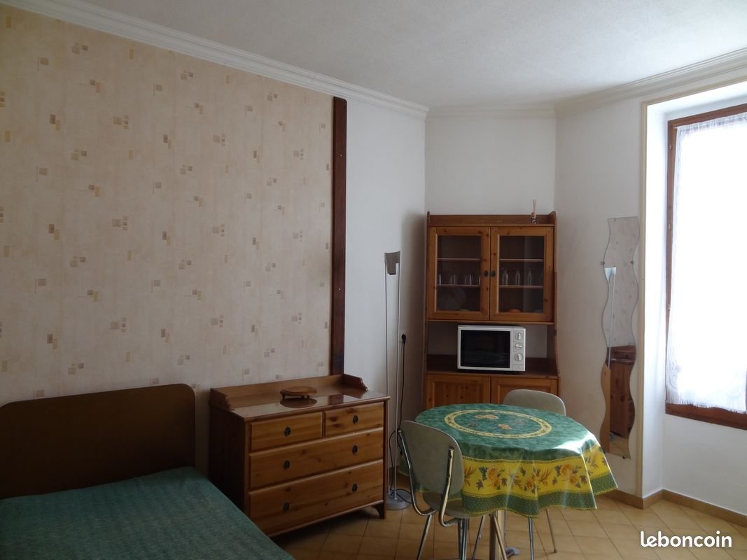 Appartement à louer, 14m², Mantes-la-Jolie