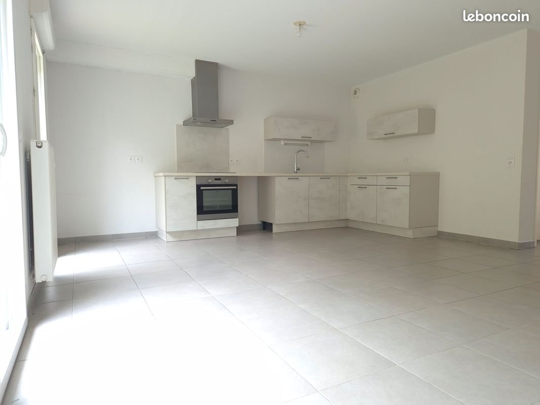 Maison à louer, 80m², Pompignac