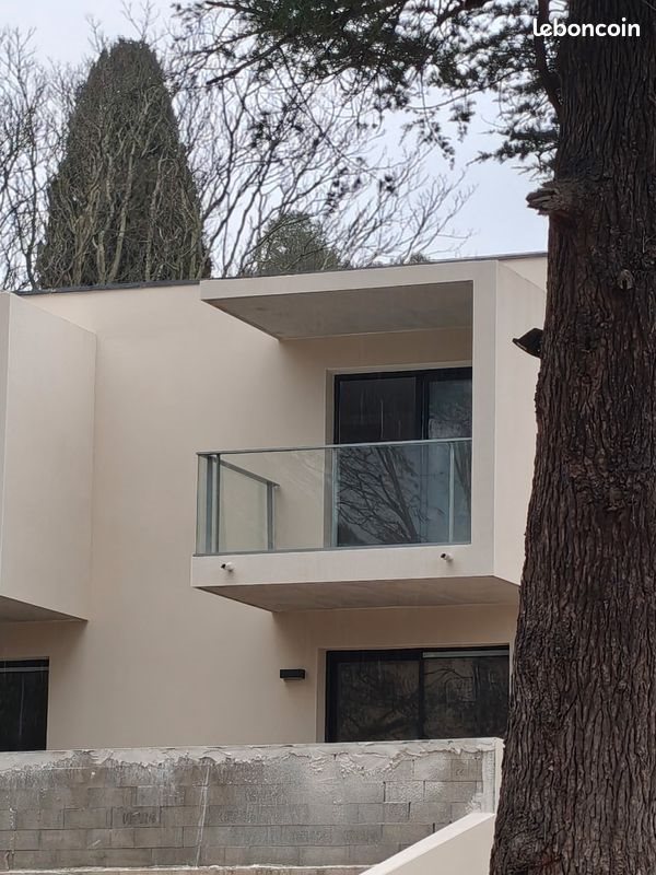 Appartement à louer, 27m², Nîmes