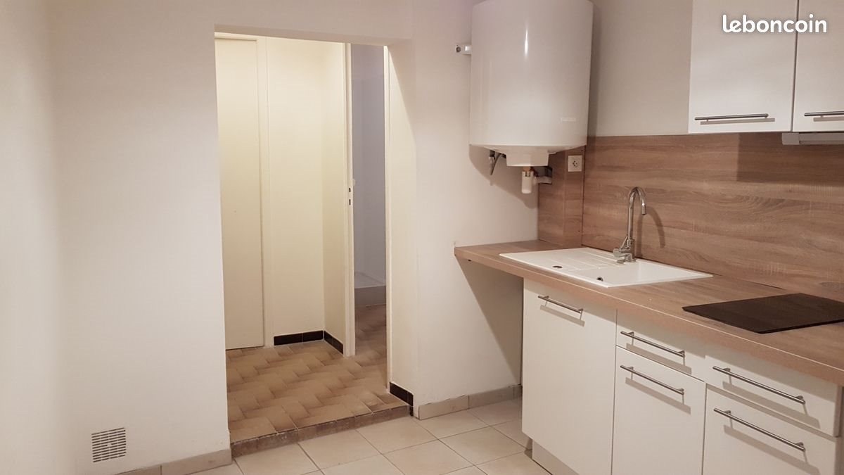 Appartement à louer, 27m², Tours