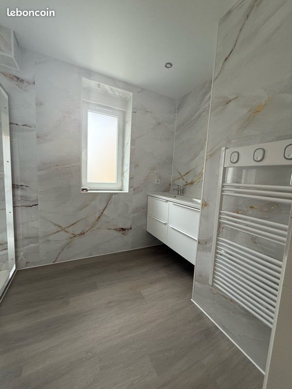 Appartement à vendre, 65m², Uckange