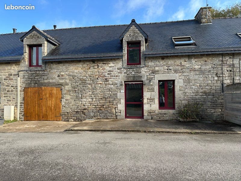 Maison à louer, 98m², Guéhenno