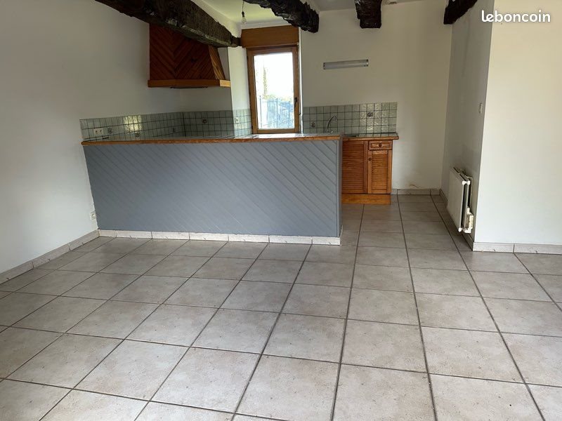 Maison à louer, 98m², Guéhenno