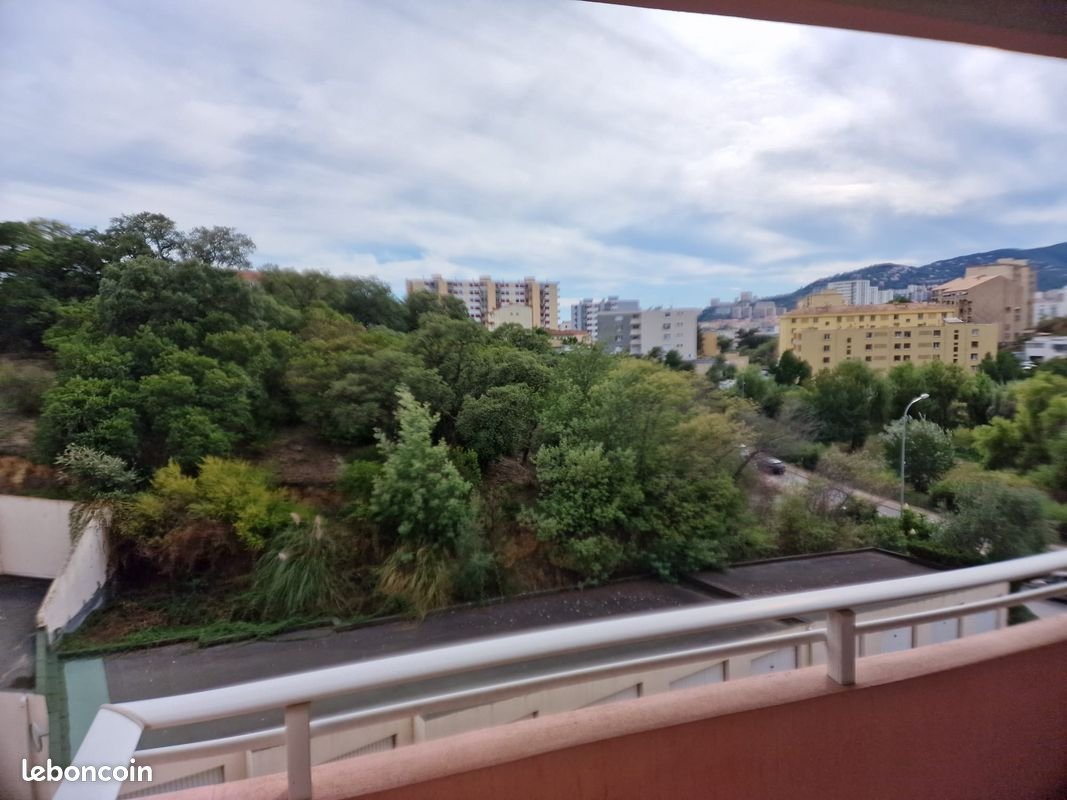 Appartement à louer, 51m², Ajaccio