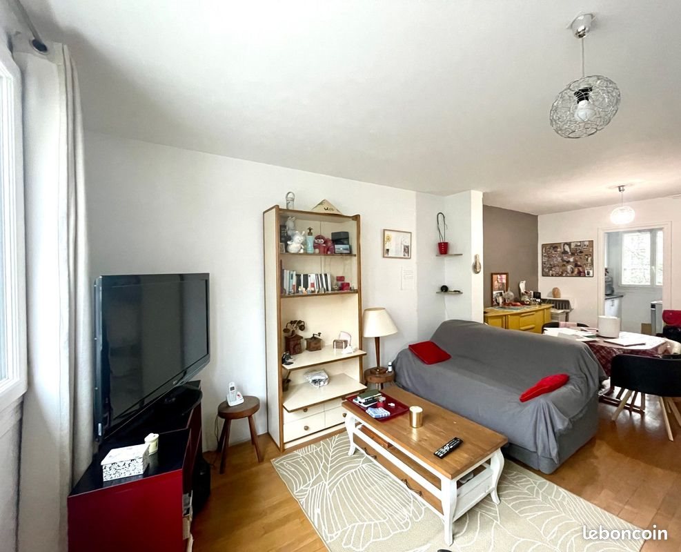 Appartement à louer, 37m², Courbevoie