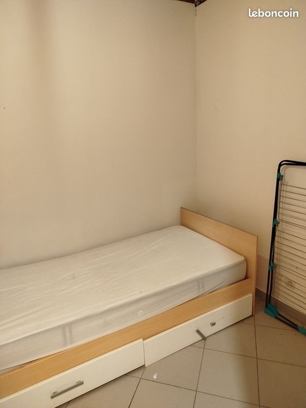 Appartement à louer, 21m², Le Creusot