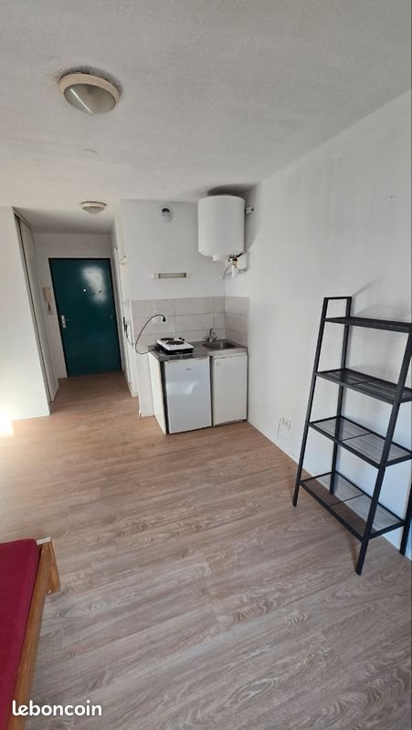 Appartement à louer, 18m², Lyon 8ème