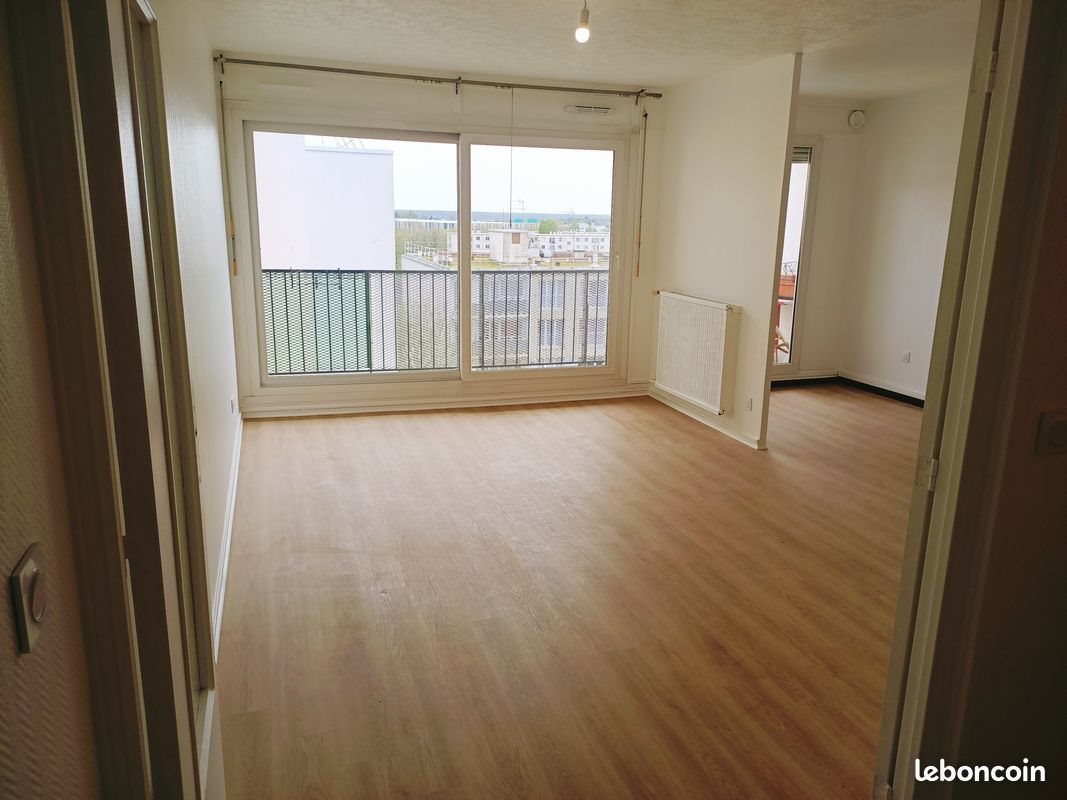 Appartement à louer, 80m², Viry-Châtillon