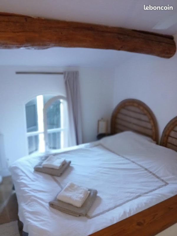Appartement à louer, 30m², La Crau