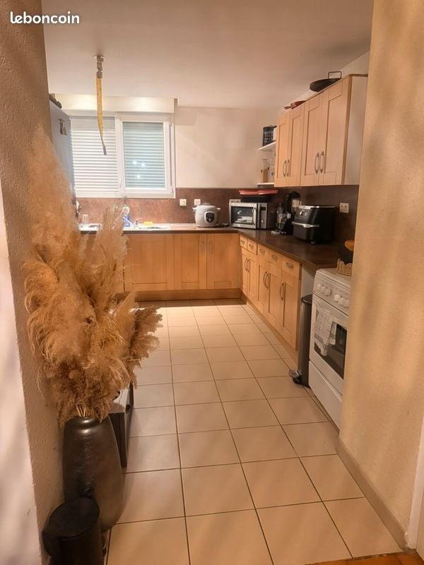 Maison à louer, 77m², Avoise