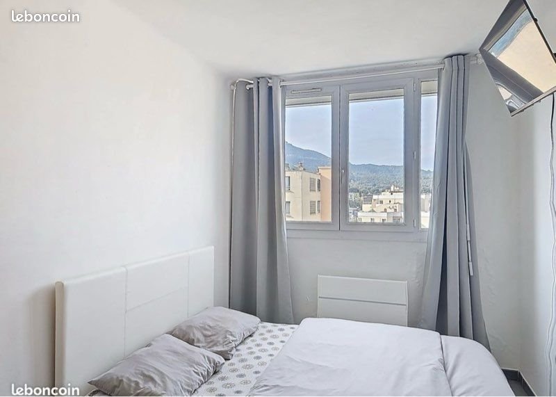 Appartement à louer, 57m², Ajaccio