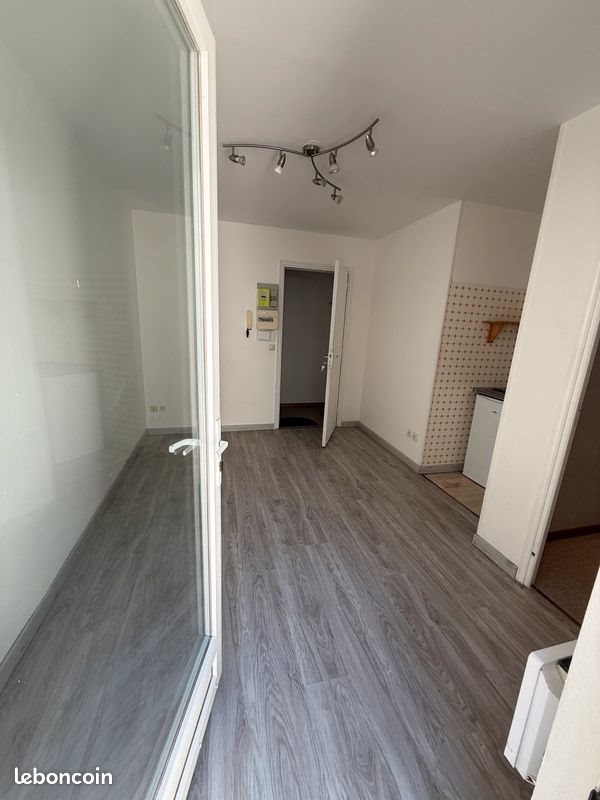 Appartement à louer, 17m², Reims