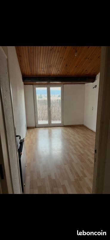 Maison à louer, 75m², Volonne