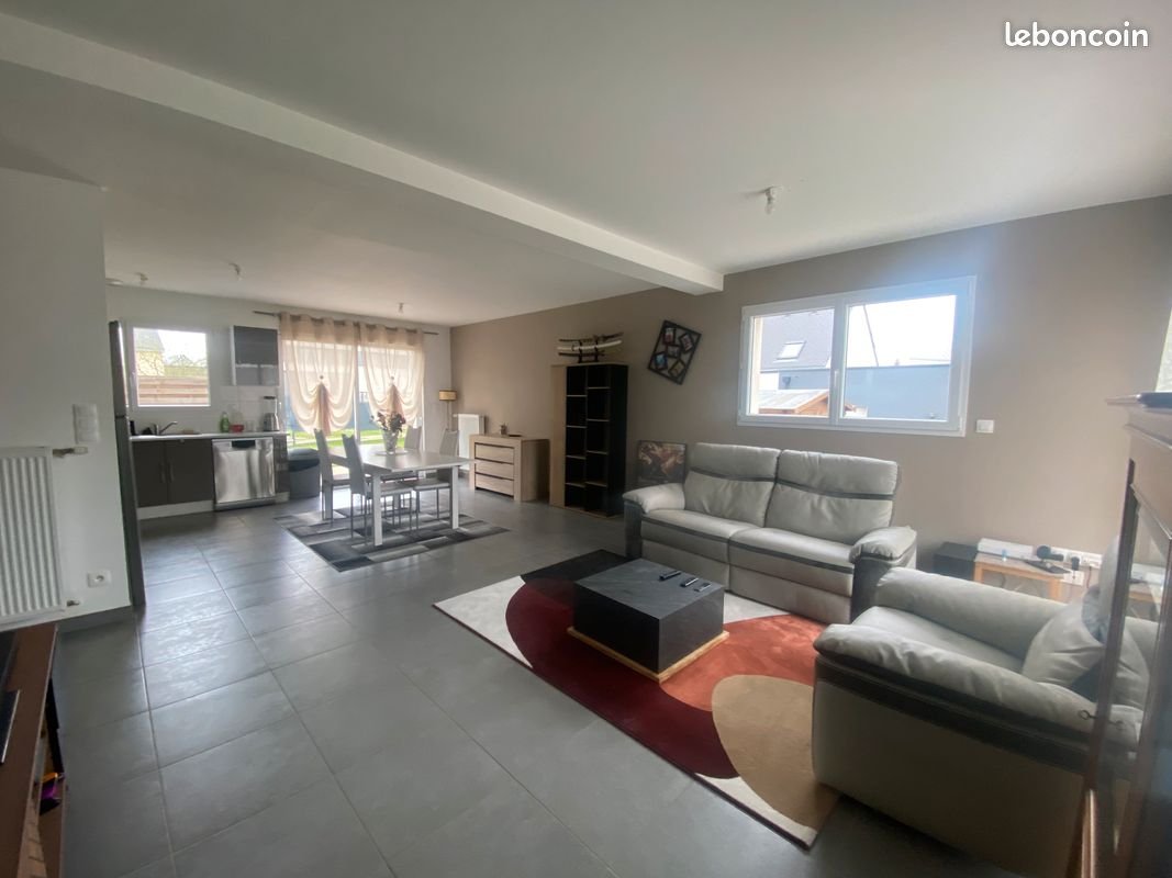 Maison à louer, 106m², Bédée