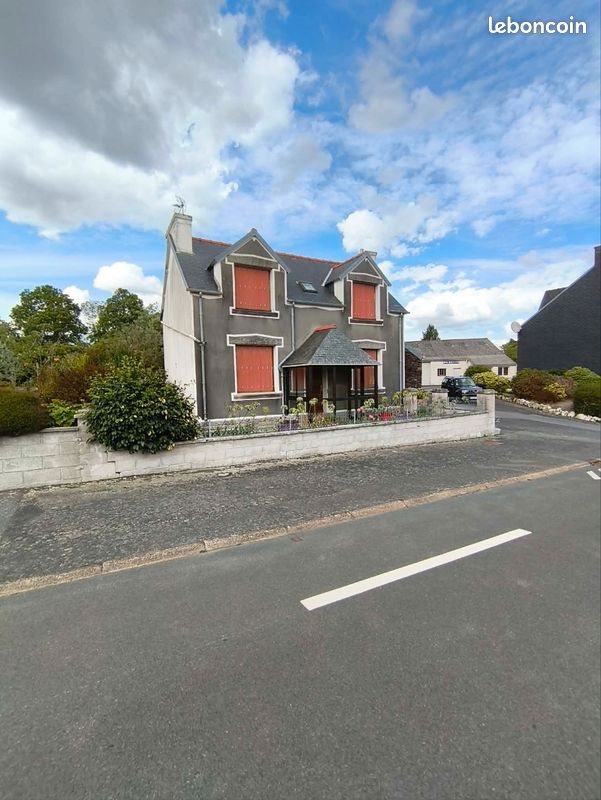 Maison à louer, 70m², Cléden-Poher
