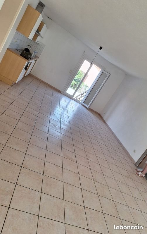 Maison à louer, 80m², Prades