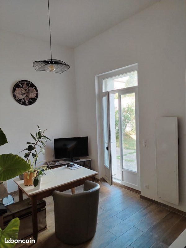 Appartement à louer, 25m², Royan