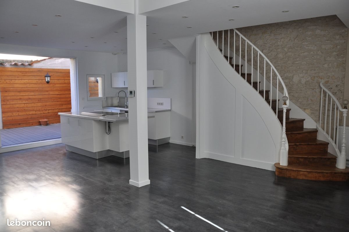 Maison à louer, 123m², Cognac
