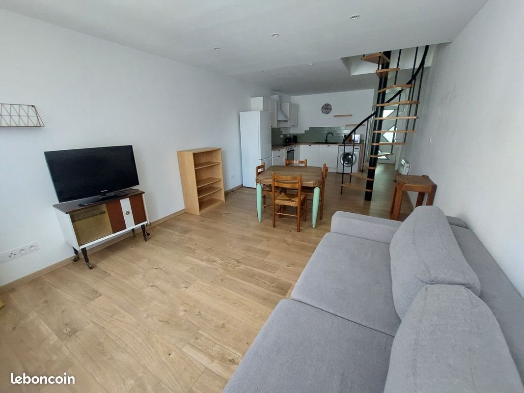 Appartement à louer, 58m², Belley