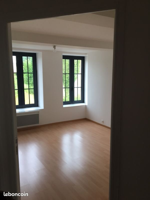 Maison à louer, 165m², Vendresse