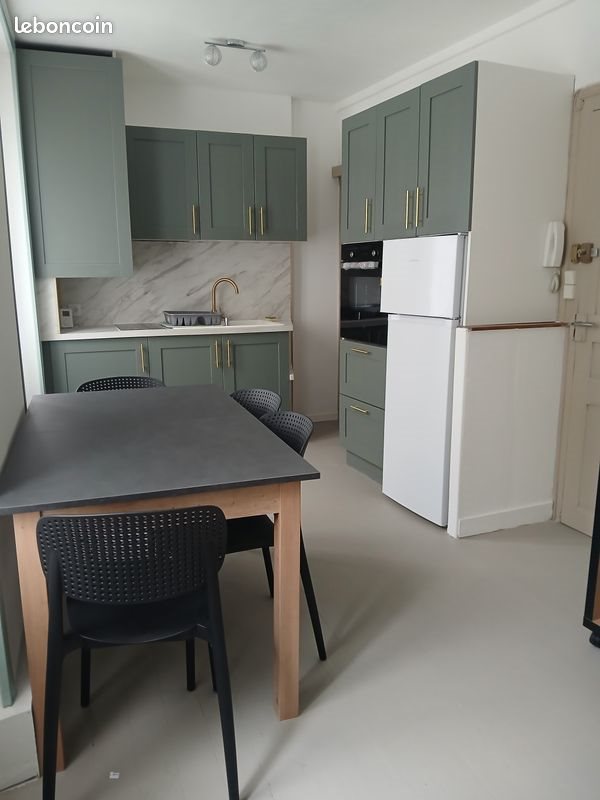 Maison à louer, 70m², Bressuire