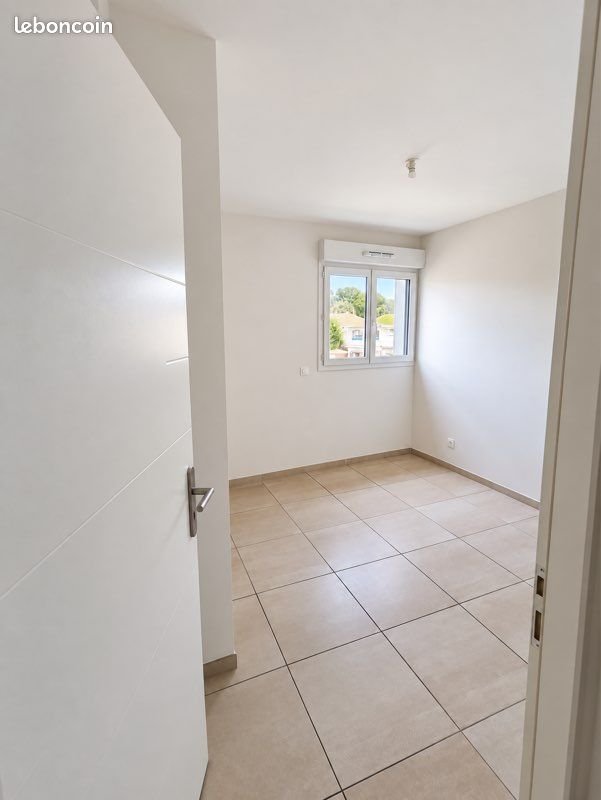 Appartement à louer, 40m², Puget-sur-Argens