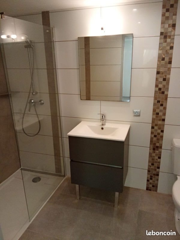 Appartement à louer, 50m², Solliès-Pont