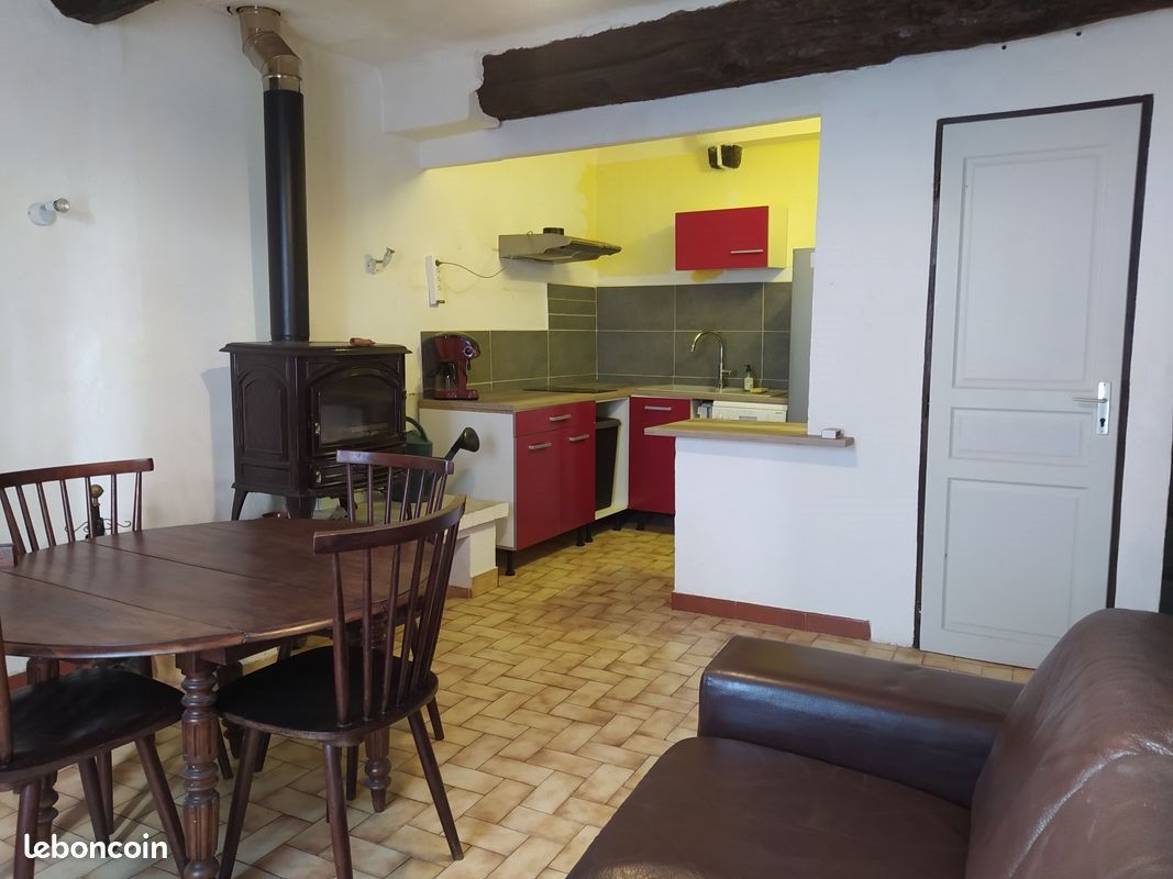 Maison à louer, 60m², Allemagne-en-Provence