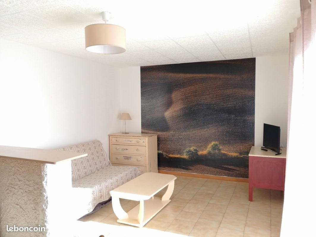 Appartement à louer, 40m², Pont-Saint-Esprit
