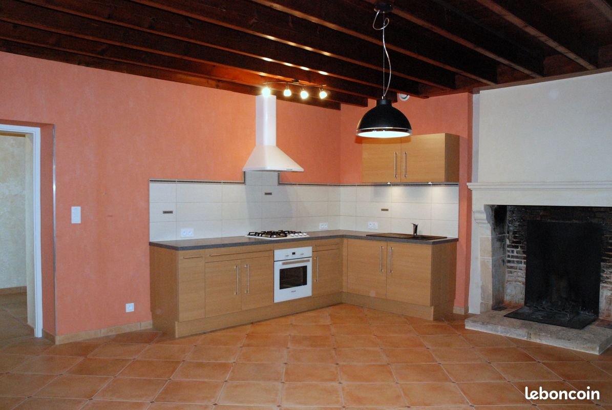 Maison à louer, 112m², Antigny