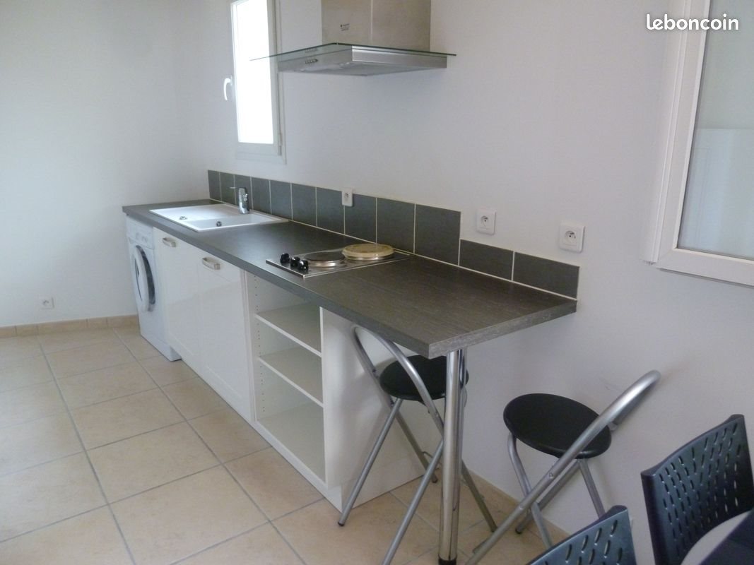 Appartement à louer, 32m², Nîmes