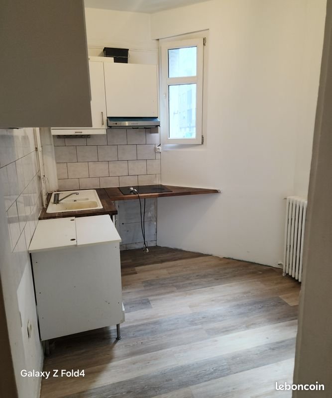 Appartement à louer, 25m², Clichy