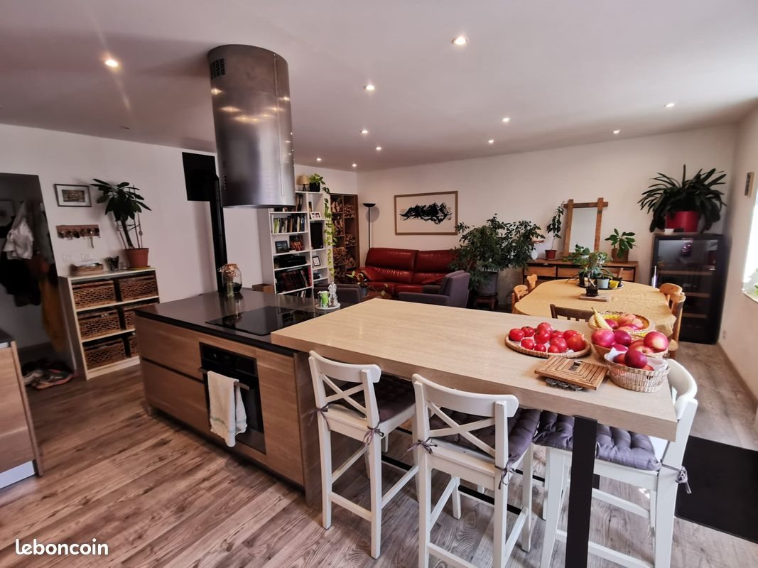 Appartement à vendre, 105m², Pontarlier