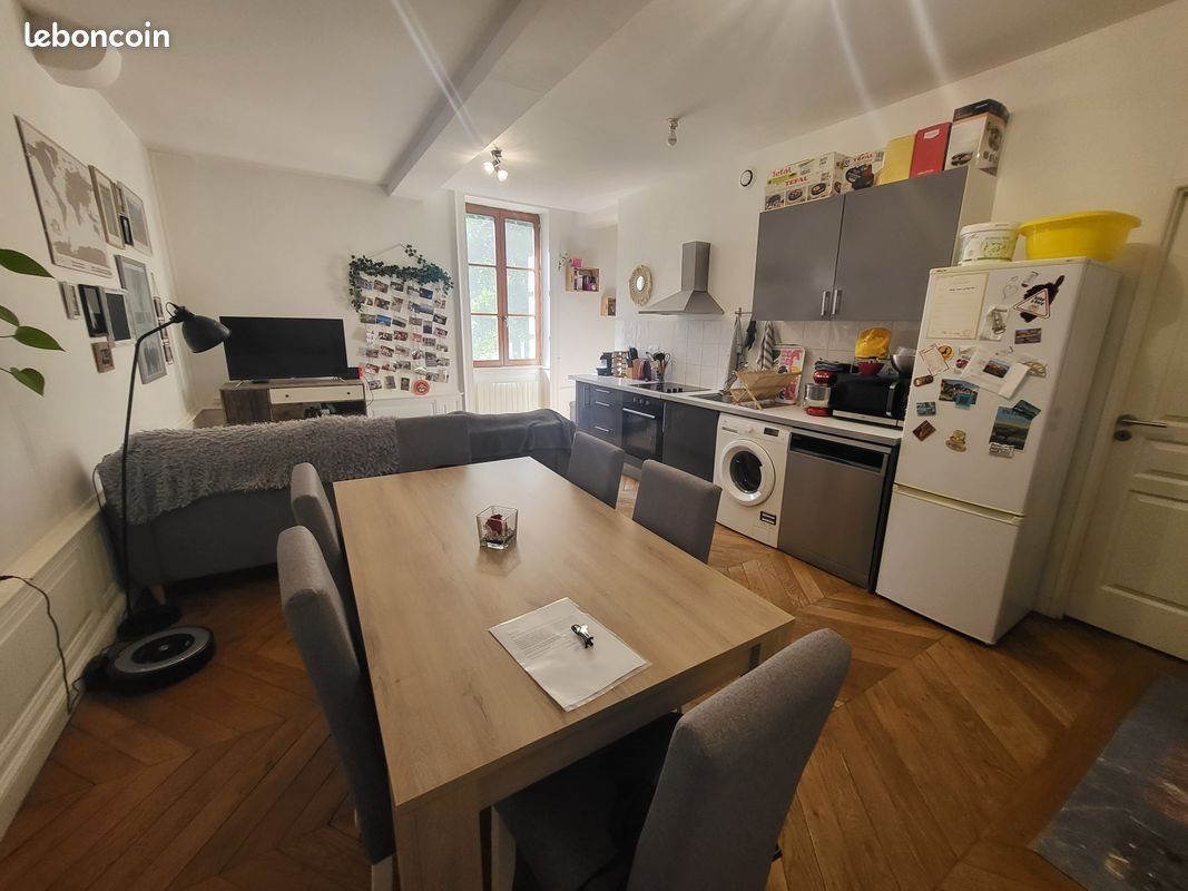 Appartement à louer, 53m², Serpaize