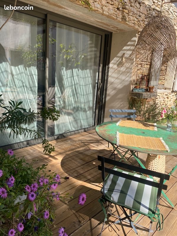 Appartement à louer, 25m², Nîmes